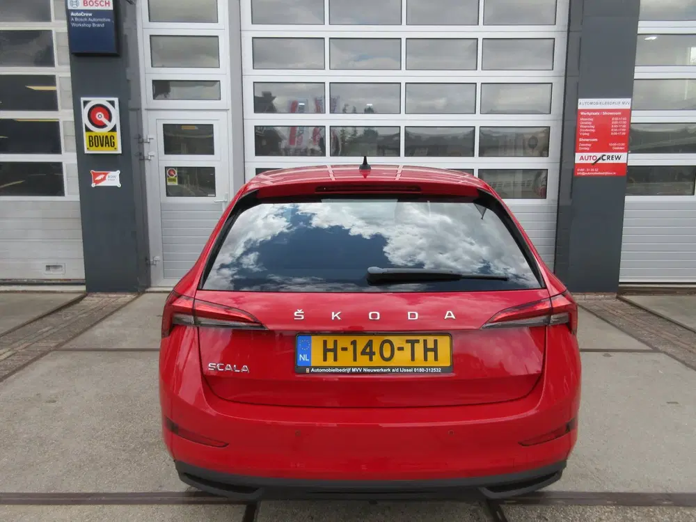 Skoda Scala 1.0 TSI Business uit 2020, foto 7