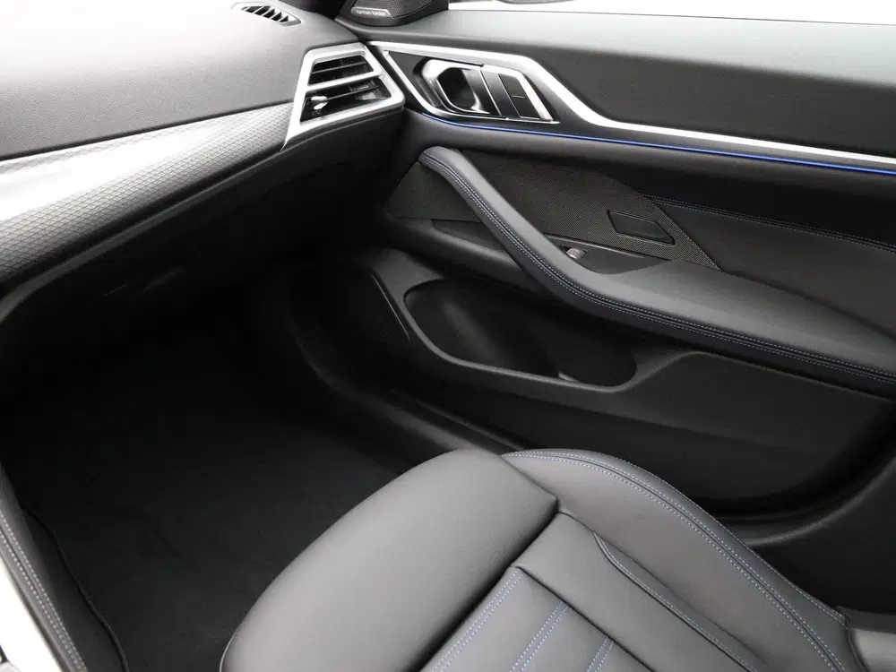 BMW i4 eDrive35 M Sport Edition 70 kWh (bj 2026 uit 2026, foto 15