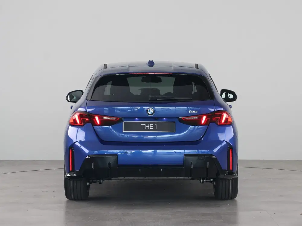 BMW 1-serie 120 M Sport (bj 2025 uit 2025, foto 11
