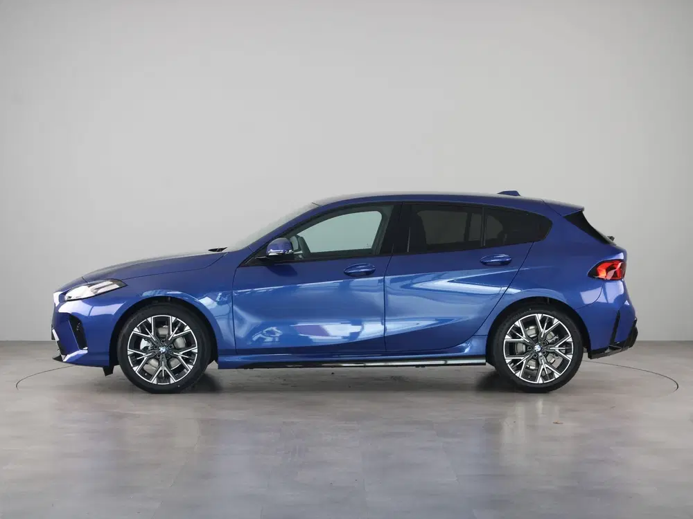 BMW 1-serie 120 M Sport (bj 2025 uit 2025, foto 13