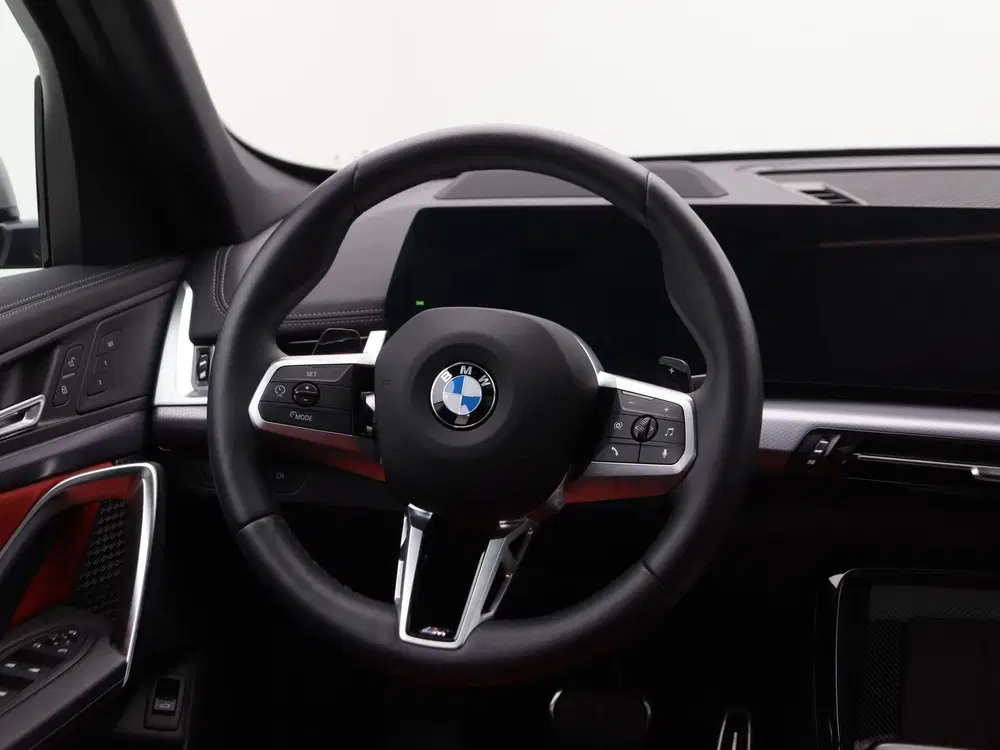 BMW X1 sDrive20i M Sport (bj 2024 uit 2024, foto 2
