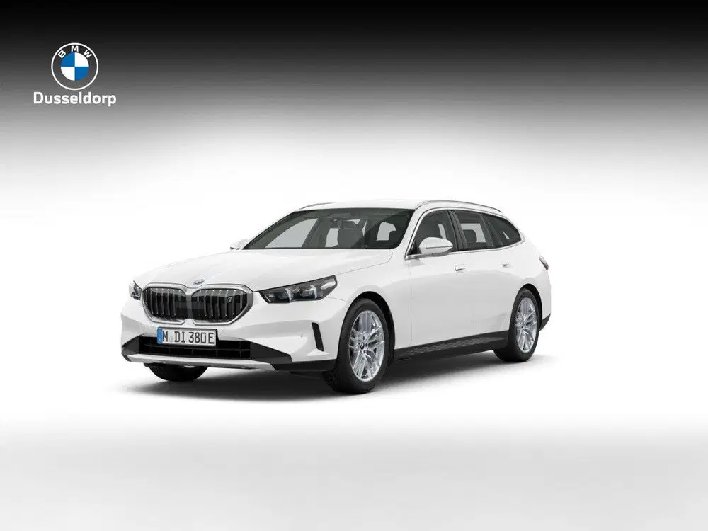 BMW i5 Touring eDrive40 Pure Edition 84 kWh (bj 2 uit 2026