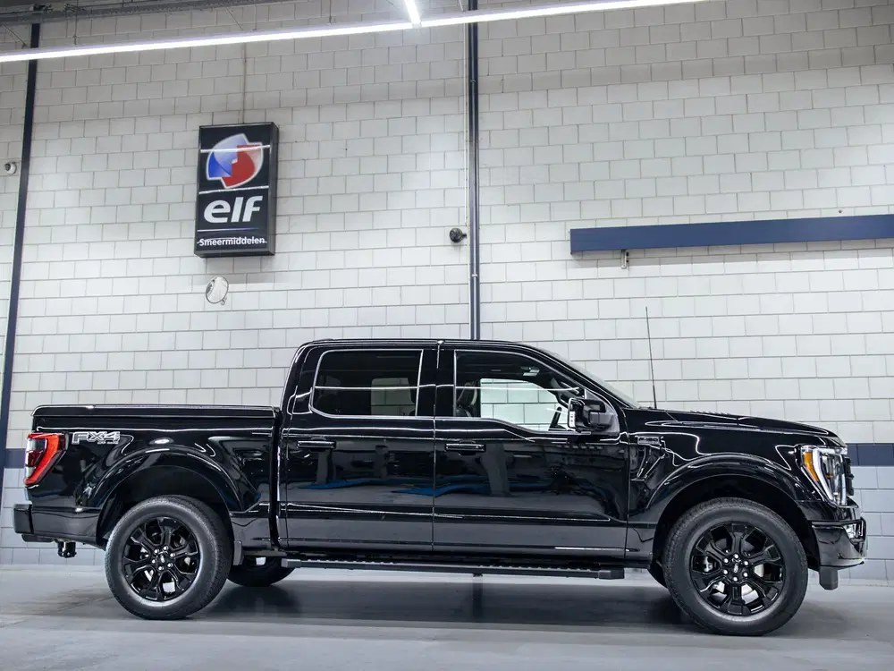 Ford F 150 USA F-150 5.0 V8 SuperCrew Lariat (bj 2024 uit 2024, foto 2