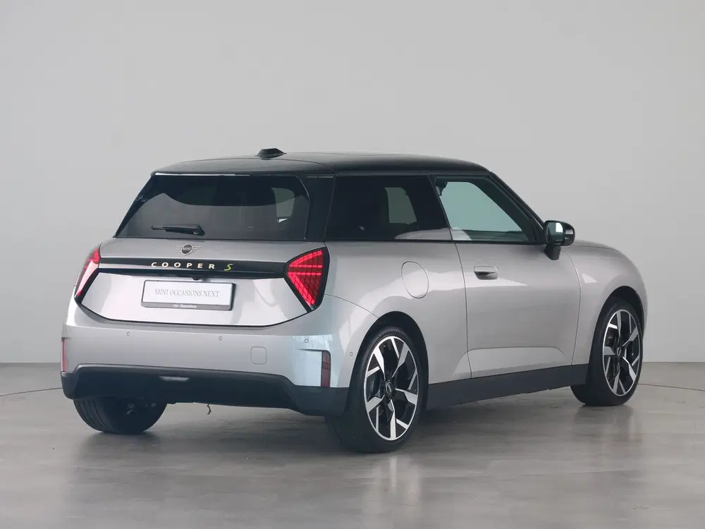 Mini Cooper SE E Favoured Pakket M Accu conditie 98% uit 2024, foto 10