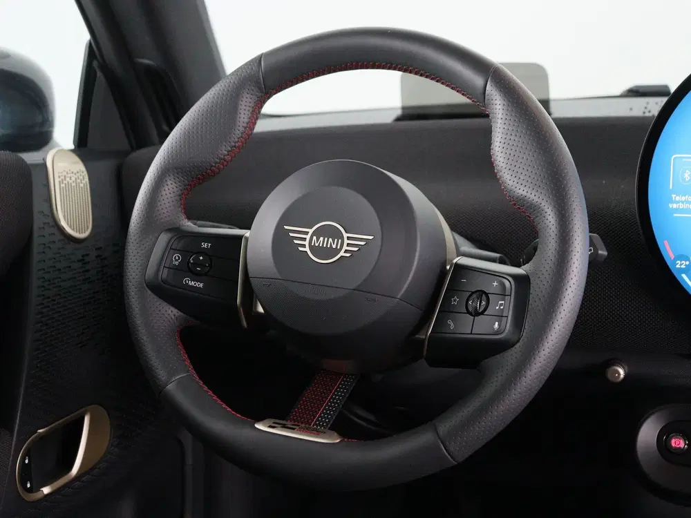 Mini John Cooper Works E John Cooper Works Pakket L (bj 2025) uit 2025, foto 2