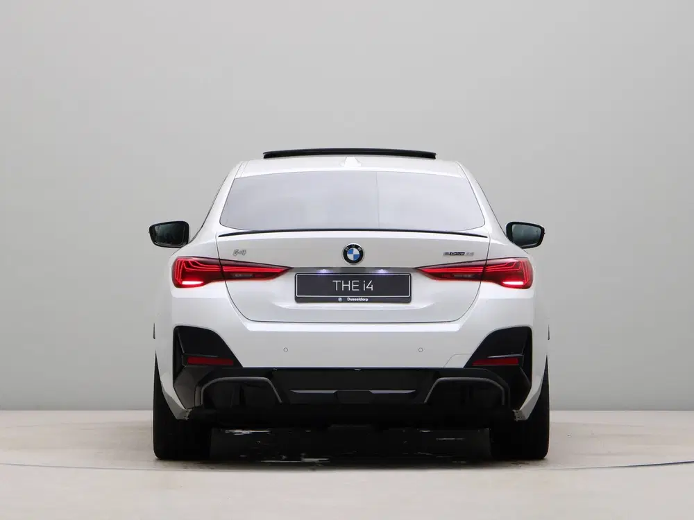 BMW i4 eDrive35 M Sport Pro Edition 70 kWh (bj 20 uit 2026, foto 10