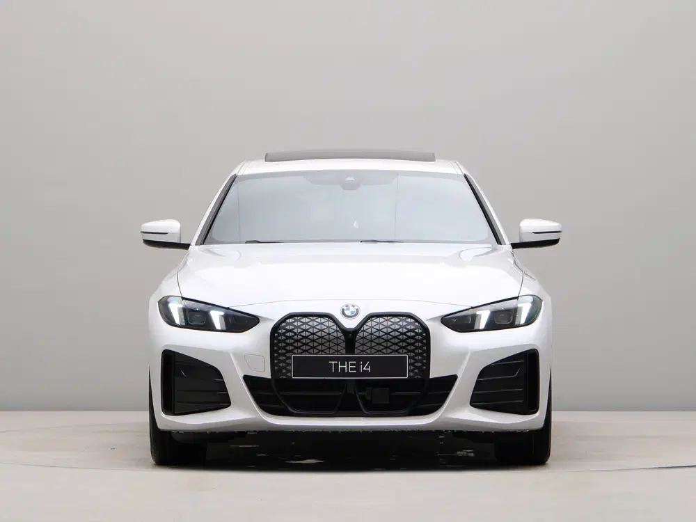 BMW i4 eDrive35 M Sport Pro Edition 70 kWh (bj 20 uit 2026, foto 6