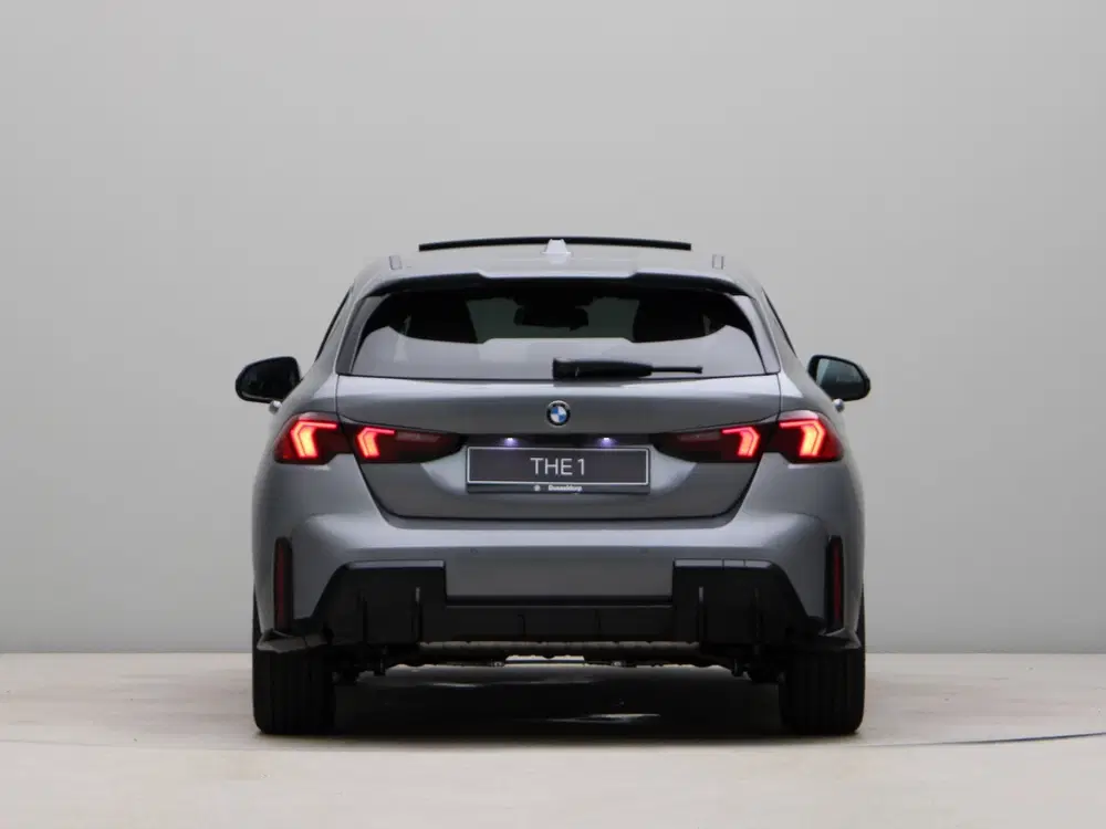 BMW 1-serie 120 M Sport Pro uit 2026, foto 10