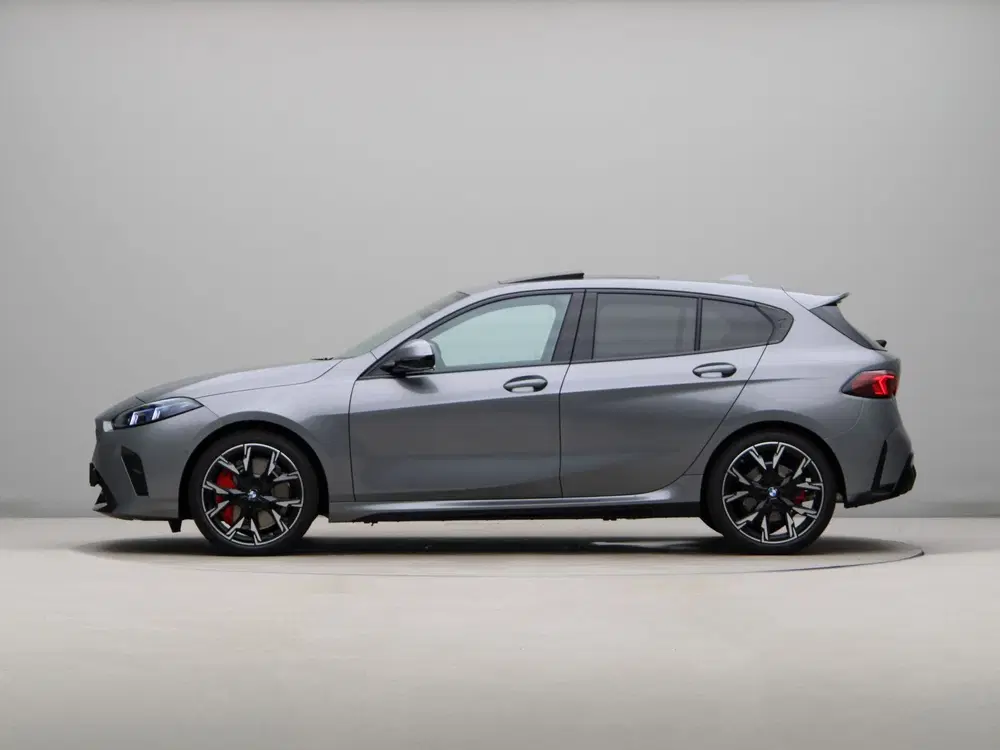 BMW 1-serie 120 M Sport Pro uit 2026, foto 12