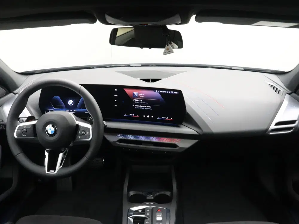BMW 1-serie 120 M Sport Pro uit 2026, foto 13