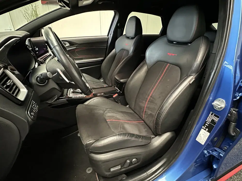 Kia ProCeed 1.6 T-GDI GT LEDER uit 2020, foto 15