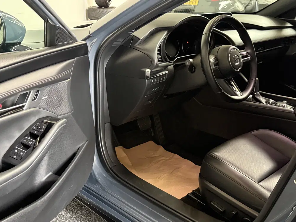 Mazda 3 2.0 e-SkyActiv-G M Hybrid 122 Luxury uit 2019, foto 6