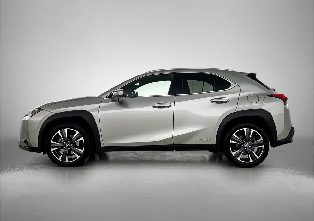 Lexus UX 250h Preference Line uit 2022, foto 3