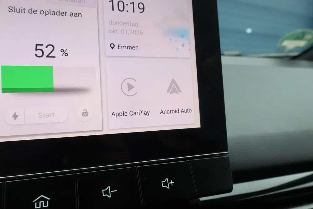 MG MG4 Luxury 64 kWh uit 2023, foto 12