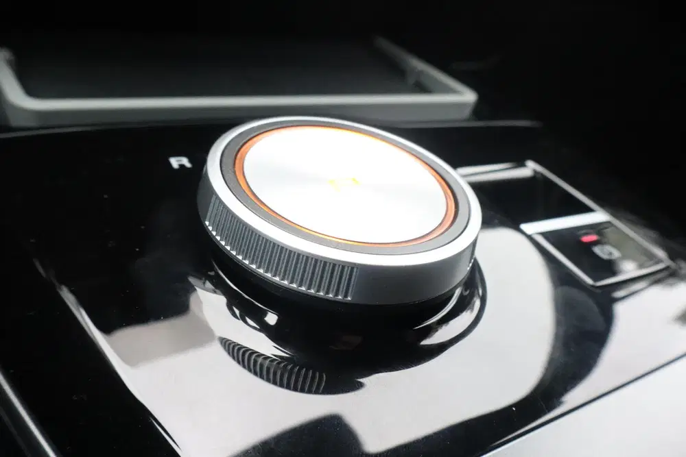 MG MG4 Luxury 64 kWh uit 2023, foto 14