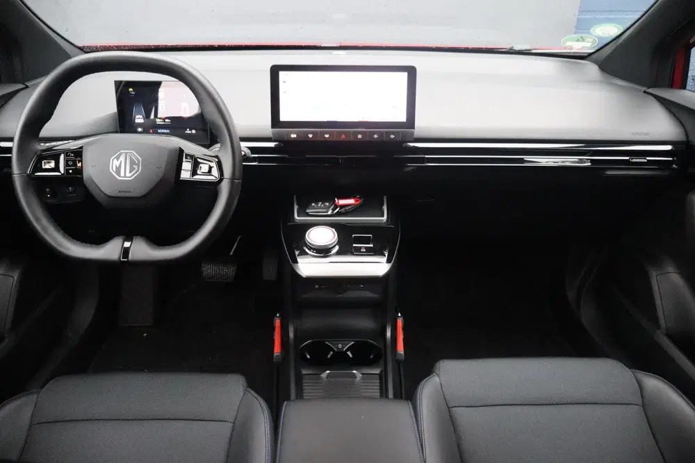 MG MG4 Luxury 64 kWh uit 2023, foto 3