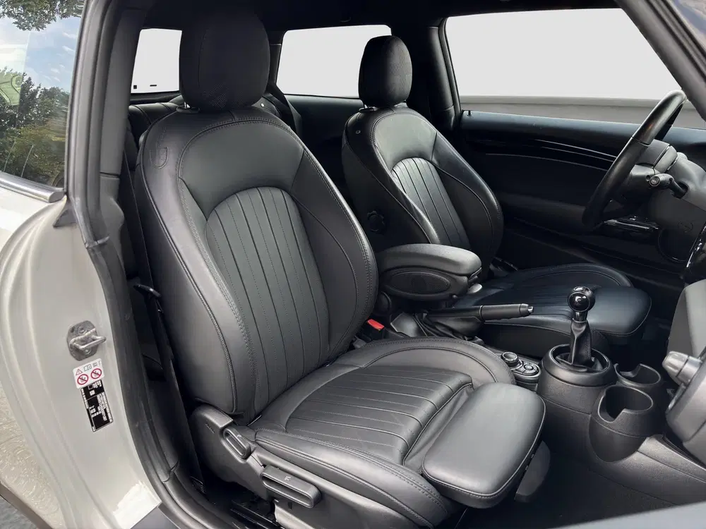 Mini Cooper S 2.0 Cooper S Classic uit 2021, foto 10
