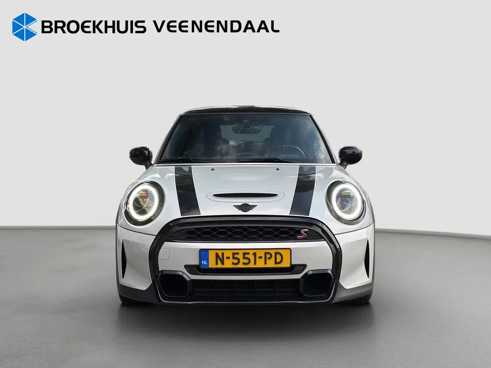 Mini Cooper S 2.0 Cooper S Classic uit 2021, foto 3
