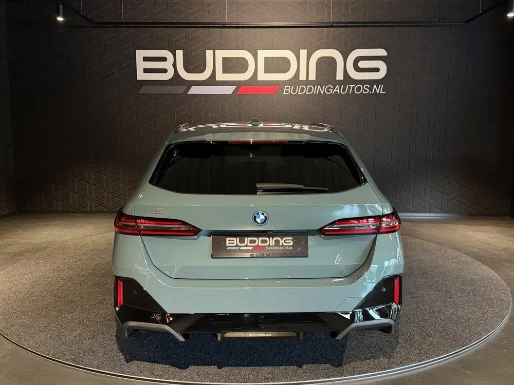 BMW i5 eDrive40 M Sport uit 2024, foto 6