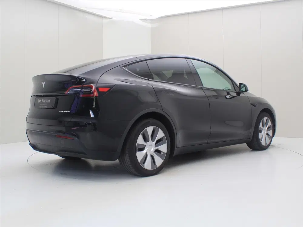 Tesla Model Y Long Range AWD 75kWh 351pk 93.7% SoH [ AMD uit 2023, foto 3
