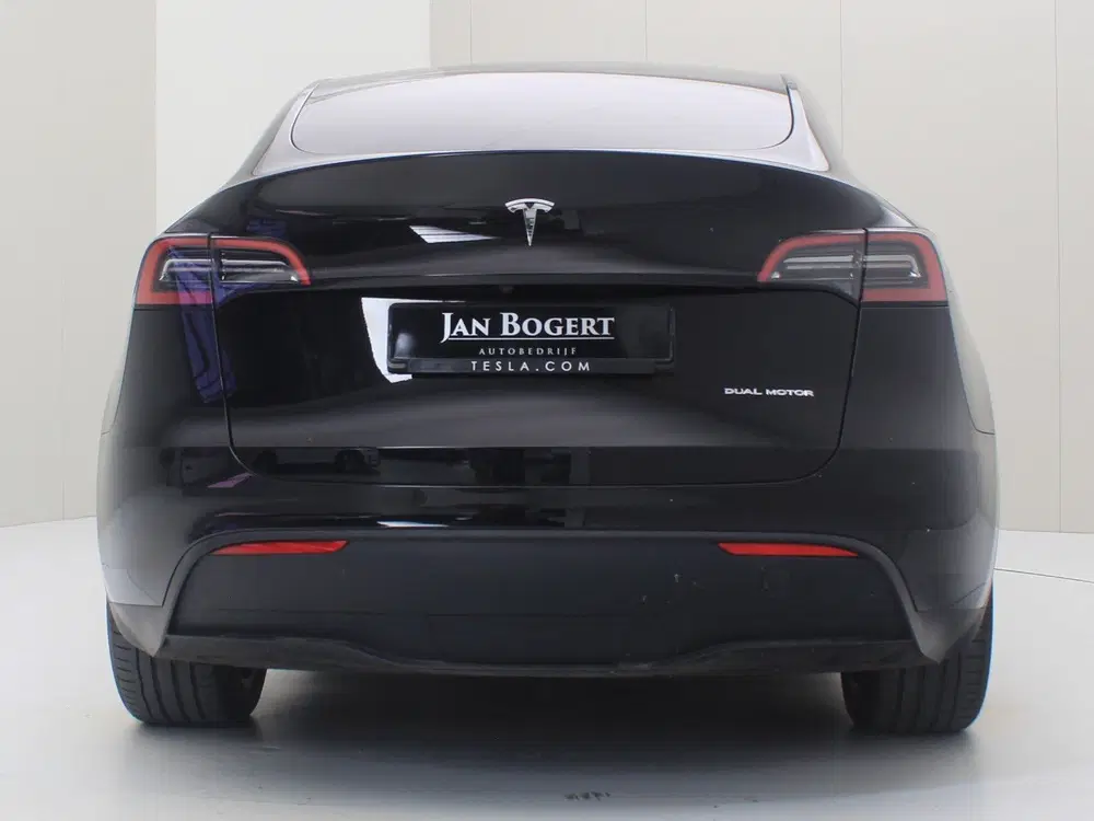 Tesla Model Y Long Range AWD 75kWh 351pk 93.7% SoH [ AMD uit 2023, foto 7
