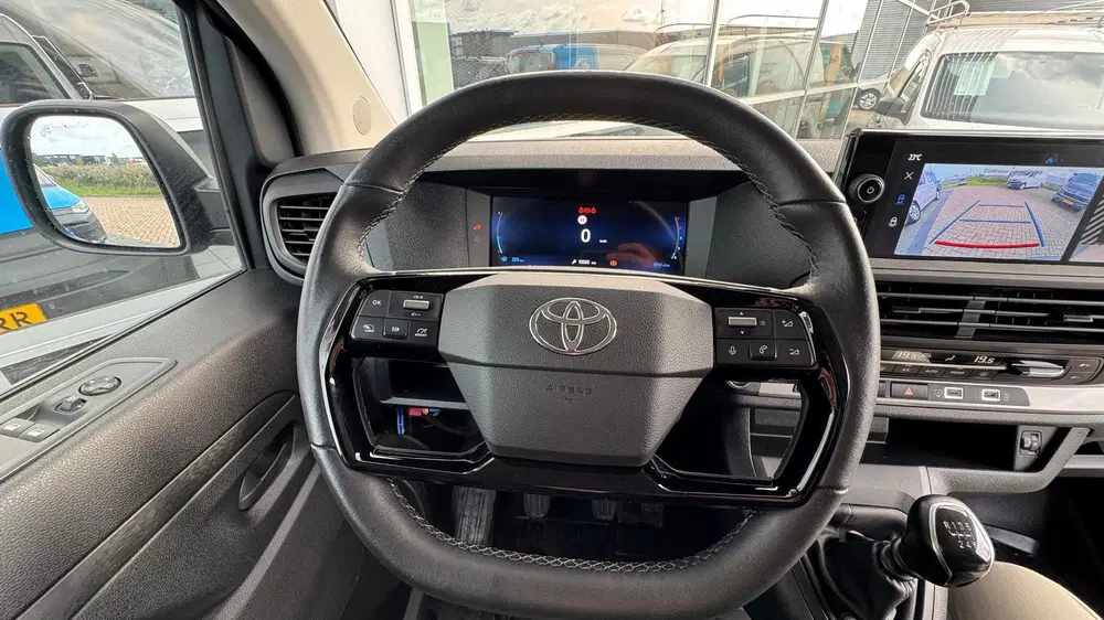 Toyota Proace PROACE Worker 2.0 D-4D 140PK L2 Challenger uit 2024, foto 8