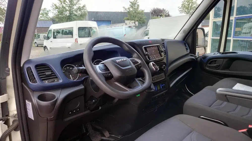 Iveco Daily 35C18 HIMATIC KOEL VRIES AUTO uit 2020, foto 10
