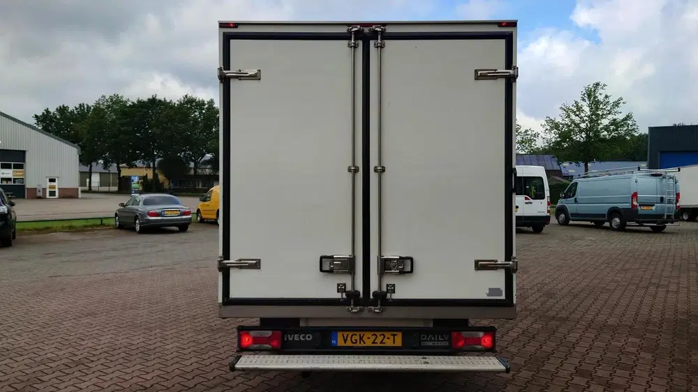 Iveco Daily 35C18 HIMATIC KOEL VRIES AUTO uit 2020, foto 5