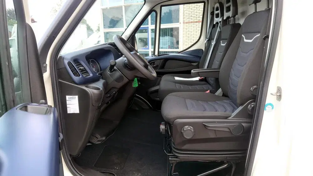 Iveco Daily 35C18 HIMATIC KOEL VRIES AUTO uit 2020, foto 9