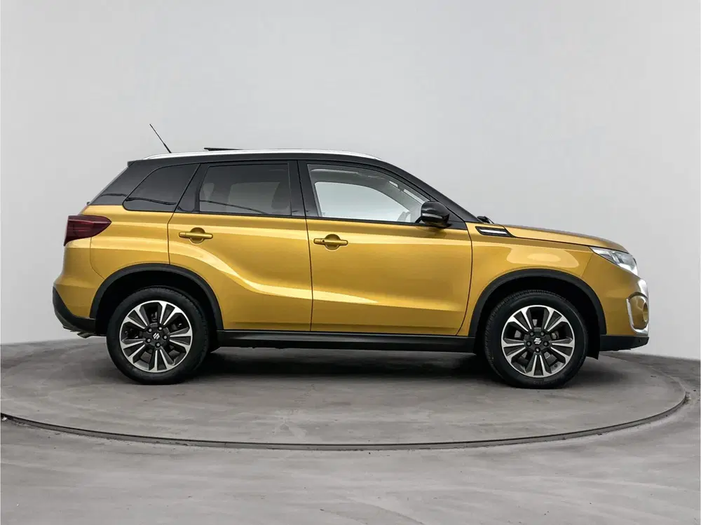 Suzuki Vitara 1.4 Boosterjet Style Smart Hybrid uit 2020, foto 12
