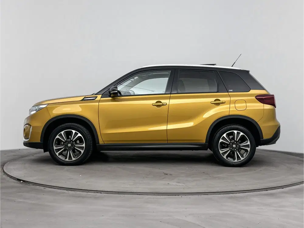 Suzuki Vitara 1.4 Boosterjet Style Smart Hybrid uit 2020, foto 3