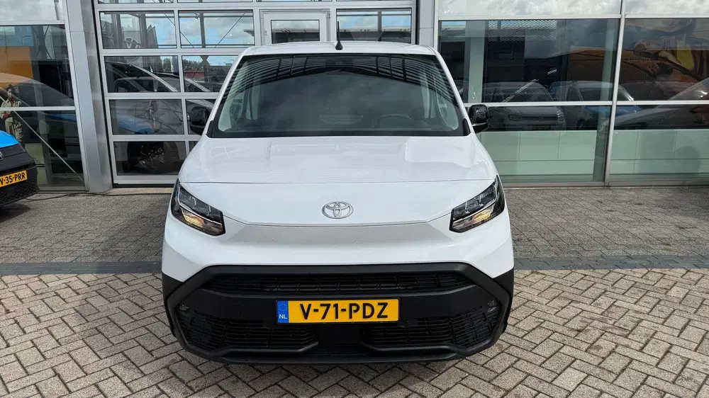Toyota Proace City L2 Duty 1.5 D-4D 102PK uit 2024, foto 4