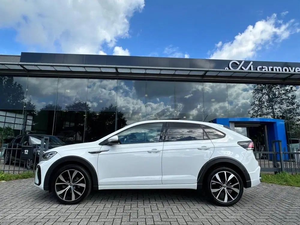 Volkswagen Taigo 1.5 TSI R-Line I Pano I Ambiente I Camera uit 2022, foto 2