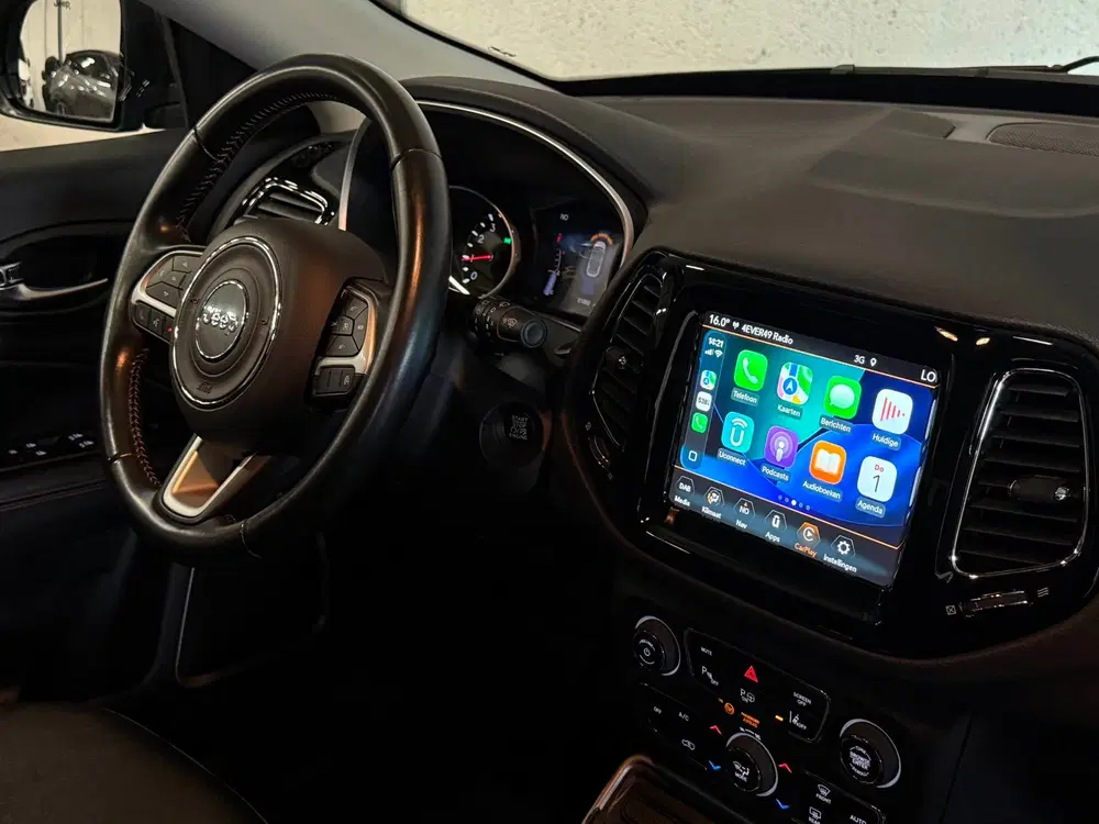 Jeep Compass 1.3T Limited Navi uit 2020, foto 2