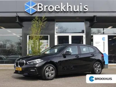 BMW 1-serie 118i Business Edition uit 2022