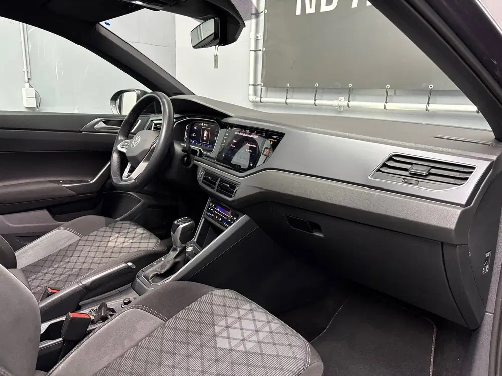 Volkswagen Taigo 1.0 TSI R-Line Pano uit 2022, foto 11