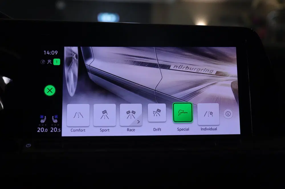 Volkswagen Golf 2.0 TSI R 4Motion AKRAP uit 2023, foto 8