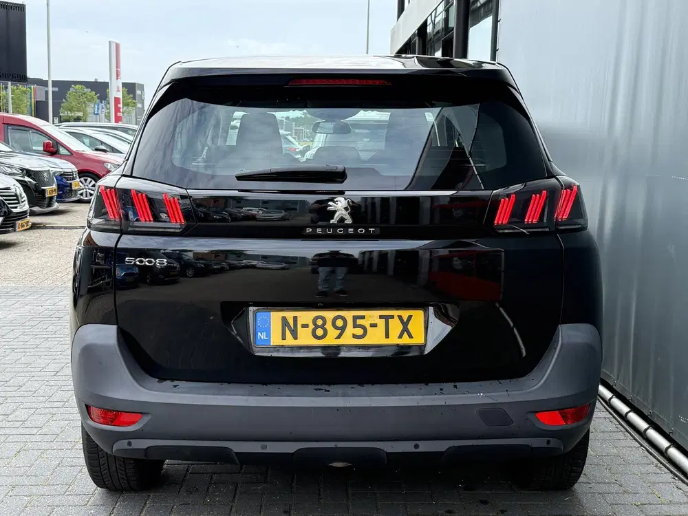 Peugeot 5008 BWJ 2022 1.5 BlueHDI 131PK Active Pack Bus uit 2022, foto 13