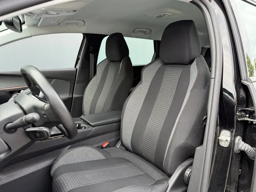 Peugeot 5008 BWJ 2022 1.5 BlueHDI 131PK Active Pack Bus uit 2022, foto 5