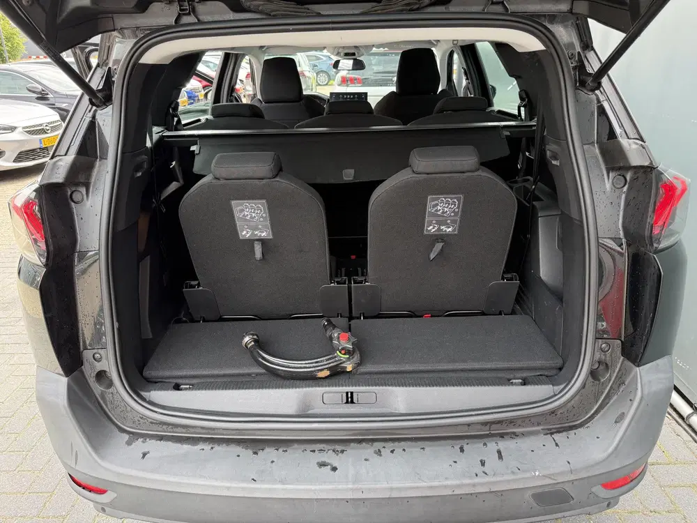 Peugeot 5008 BWJ 2022 1.5 BlueHDI 131PK Active Pack Bus uit 2022, foto 8