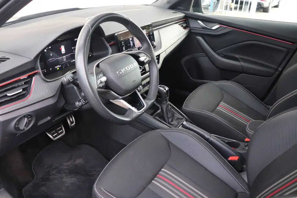 Skoda Kamiq 1.0 TSI Monte Carlo Pano ACC Camera (bj 20 uit 2026, foto 9