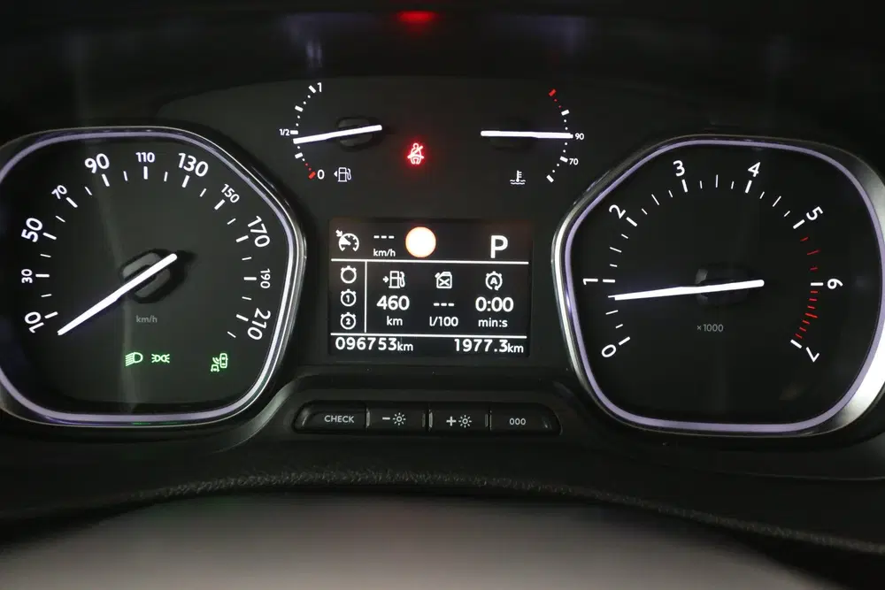 Peugeot Expert 2.0 BlueHDI L2H1 uit 2020, foto 12