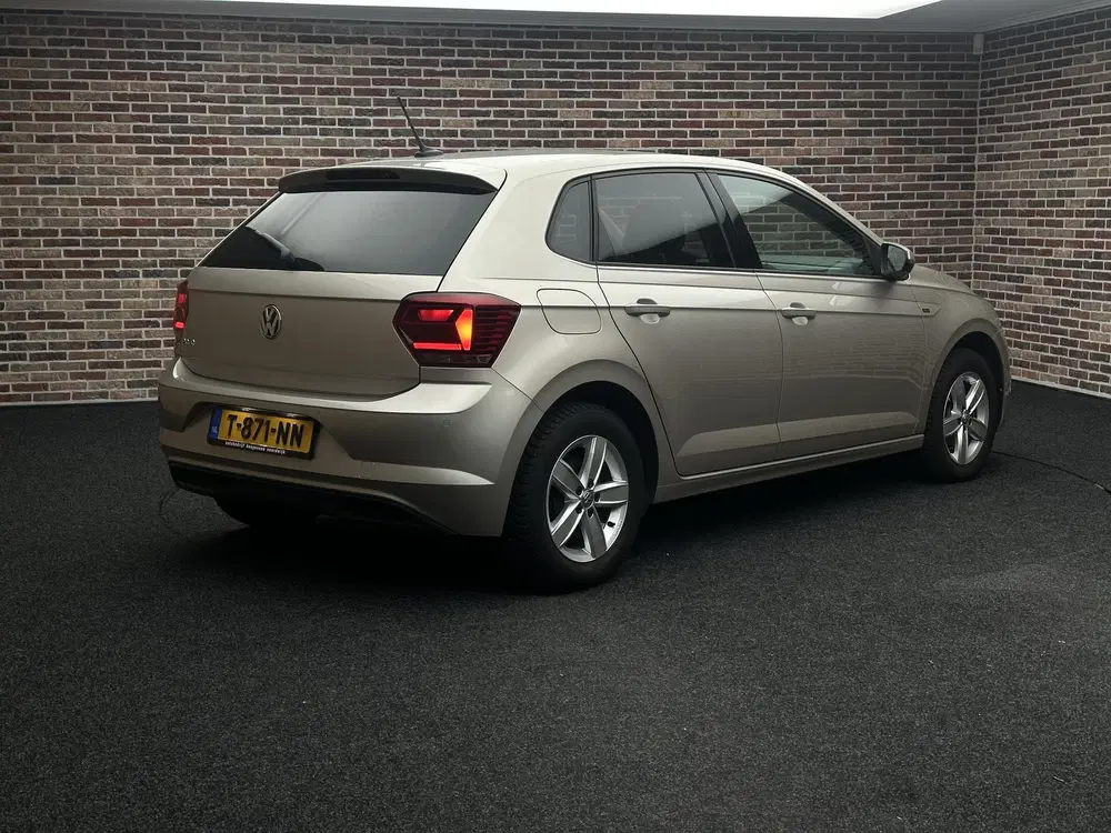 Volkswagen Polo 1.0 TSI Highline uit 2019, foto 2