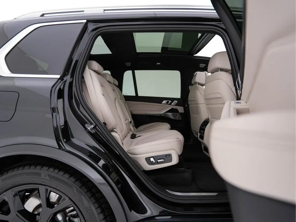 BMW X7 xDrive40i High Executive [ 7-Pers. ] *PANO uit 2019, foto 13