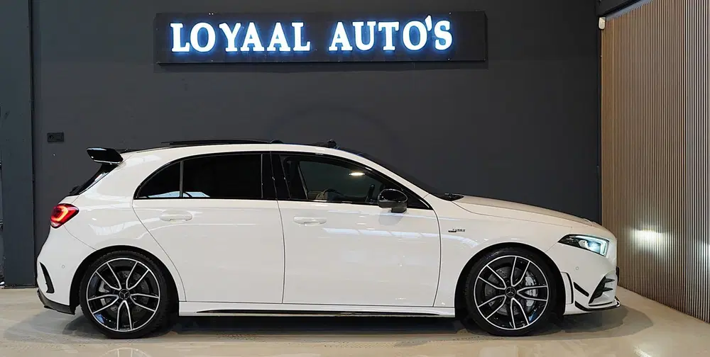 Mercedes-Benz A-Klasse AMG 35 4MATIC Edition 1 uit 2019, foto 9