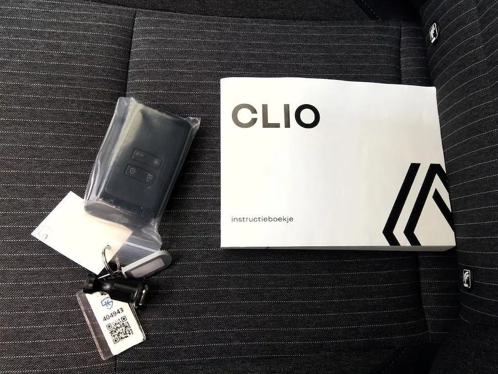 Renault Clio 1.0 TCe 90 TECHNO I APPLE CARPLAY I KEYLES uit 2023, foto 8