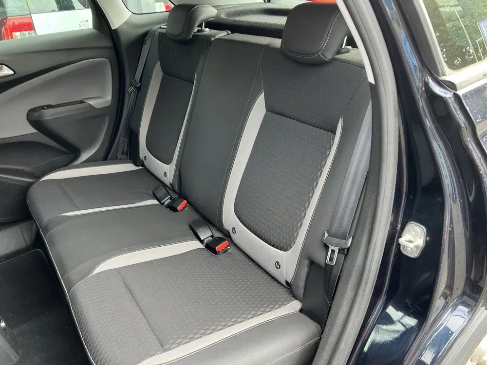Opel Crossland 1.2 Turbo Online Edition uit 2019, foto 6