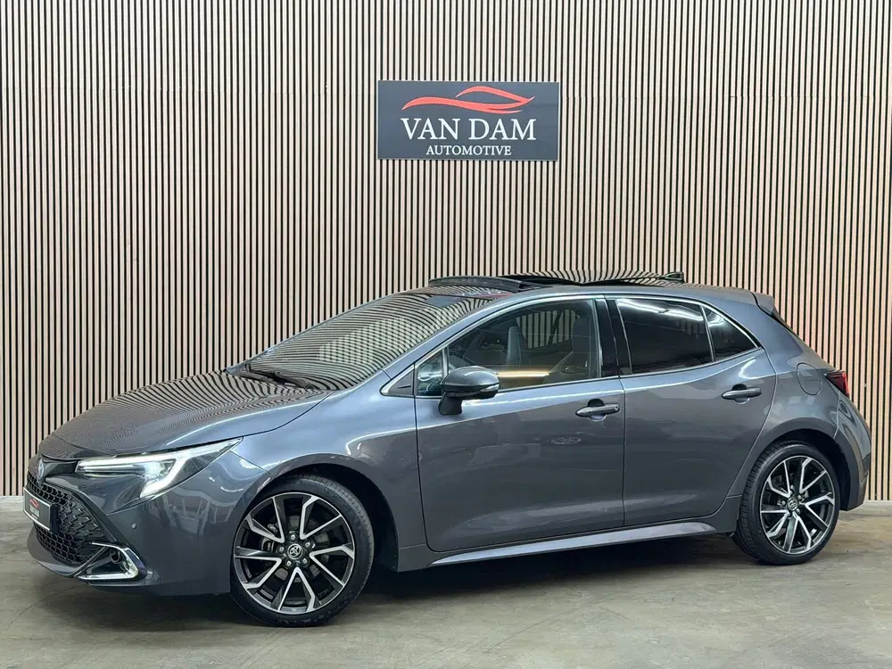 Toyota Corolla Hybrid 140 GR Sport 2023 PANO LED CAMERA C uit 2023