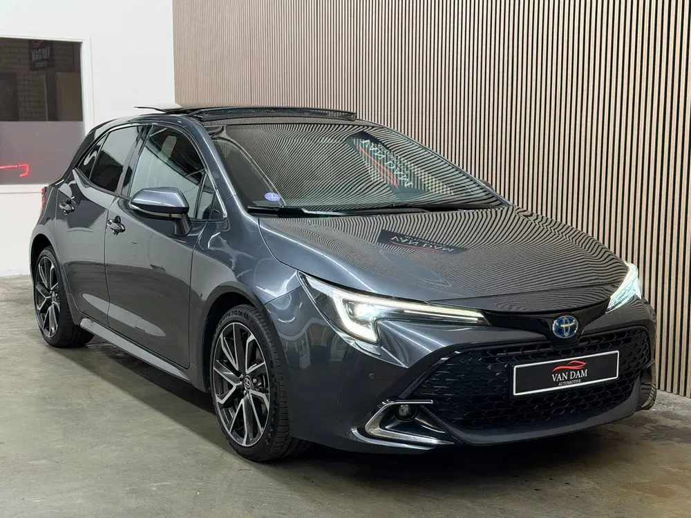 Toyota Corolla Hybrid 140 GR Sport 2023 PANO LED CAMERA C uit 2023, foto 10