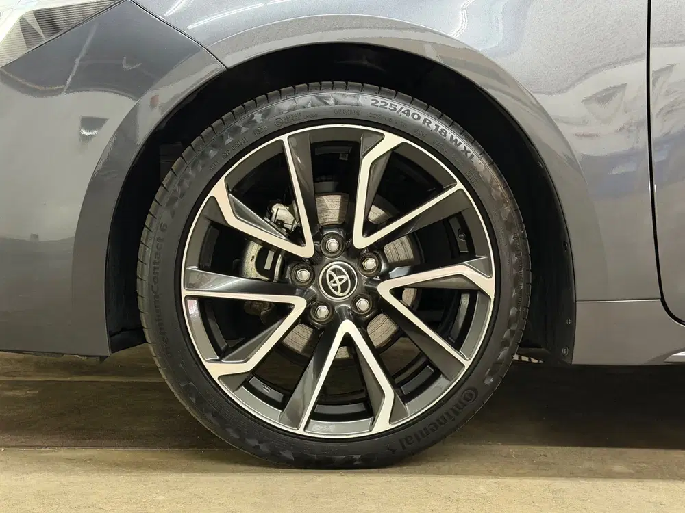 Toyota Corolla Hybrid 140 GR Sport 2023 PANO LED CAMERA C uit 2023, foto 2